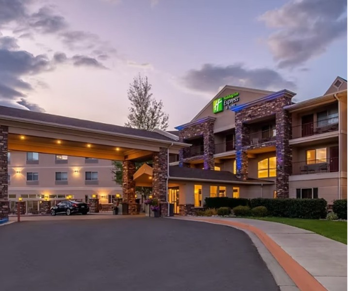 The Holiday Inn Express