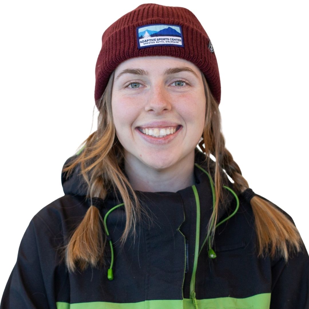 Headshot of Savannah